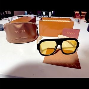 NEW GUCCI sunglasses